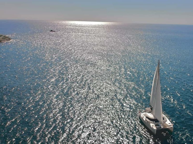 Santorini: Catamaran Cruise with Food and Drinks - Mesa Pigádia: Snorkeling in Clear Water Plus the BBQ Buffet