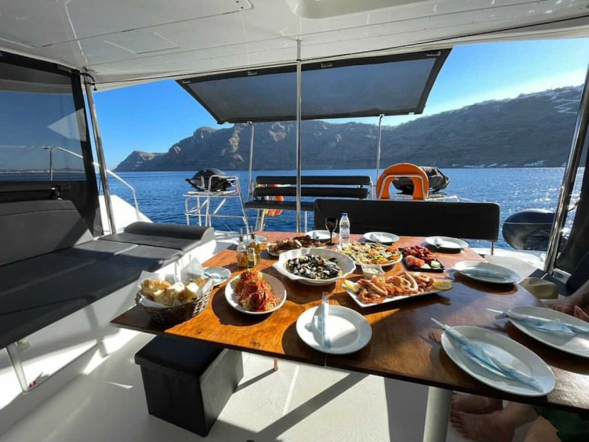 Santorini: Catamaran Cruise with Meal & Open Bar - Key Things to Know Before You Go