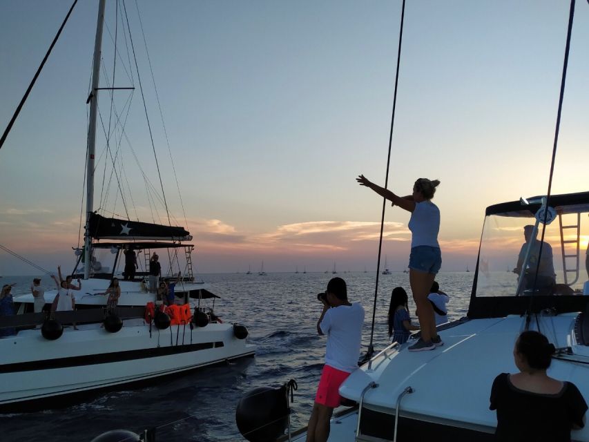 Santorini: Catamaran Cruise with Meal & Open Bar - Why This Catamaran Route Around Santorini Works So Well