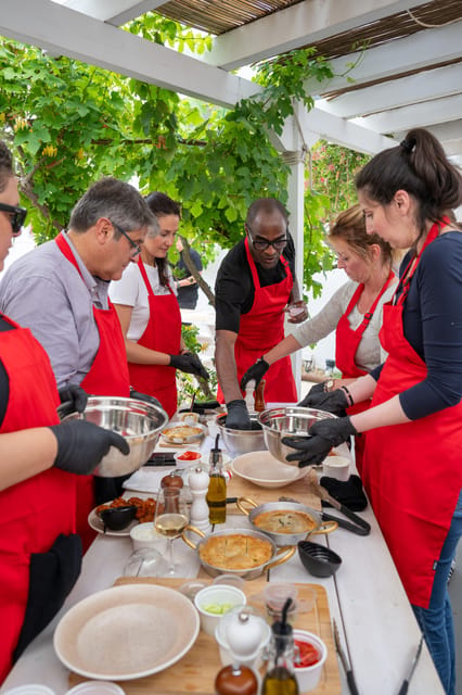 Santorini: Cooking Class with Lunch and Wine Tasting - Wine Tasting With Santorini Style, Including Vinsanto
