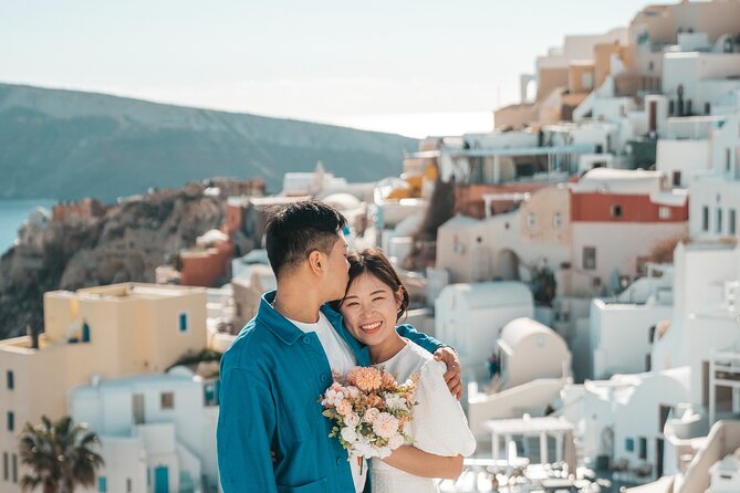 Santorini: Customized Private Photoshoot Walk in Oia - How Private Access and Shortcuts Save Your Day