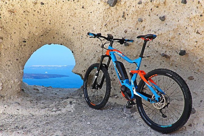 Santorini E-bike Adventures - The Original Bike Tours - The southern-coast route, Perivlos to quieter villages