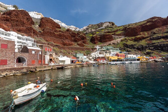 Santorini Full Day Trip by Santo Luxury Escape - Red Beach: the unusual color that makes Santorini feel strange