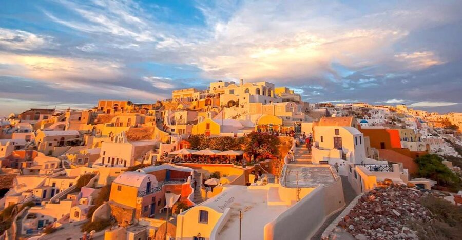 Santorini: Guided Island Day Trip with Beach Visit - Getting on the bus: hotel pickup and an English live guide
