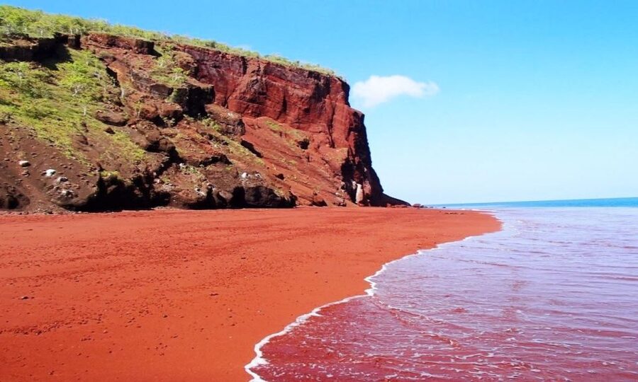 Santorini: Guided Island Day Trip with Beach Visit - Red Beach sightseeing and Akrotiri village views in a short break