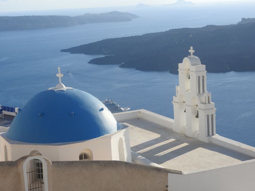 Santorini: Half-Day Sightseeing Tour with Hotel Pickup - Entering Santorini Fast, Without the Car Stress