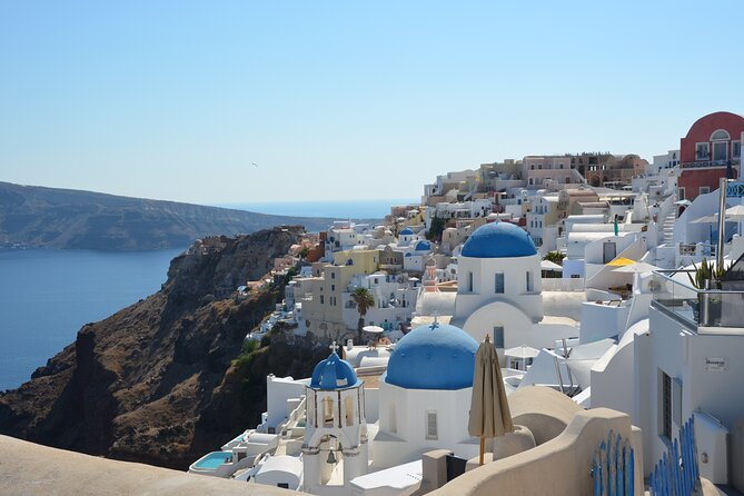 Santorini Highlights Small-Group Tour with Wine Tasting option - Oia’s Main Street: time to wander, not just pose