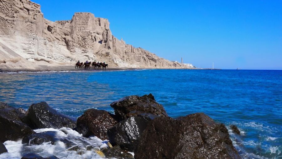 Santorini: Horseback Riding Tour on the Beach - The 1.5 Hours That Actually Pay Off