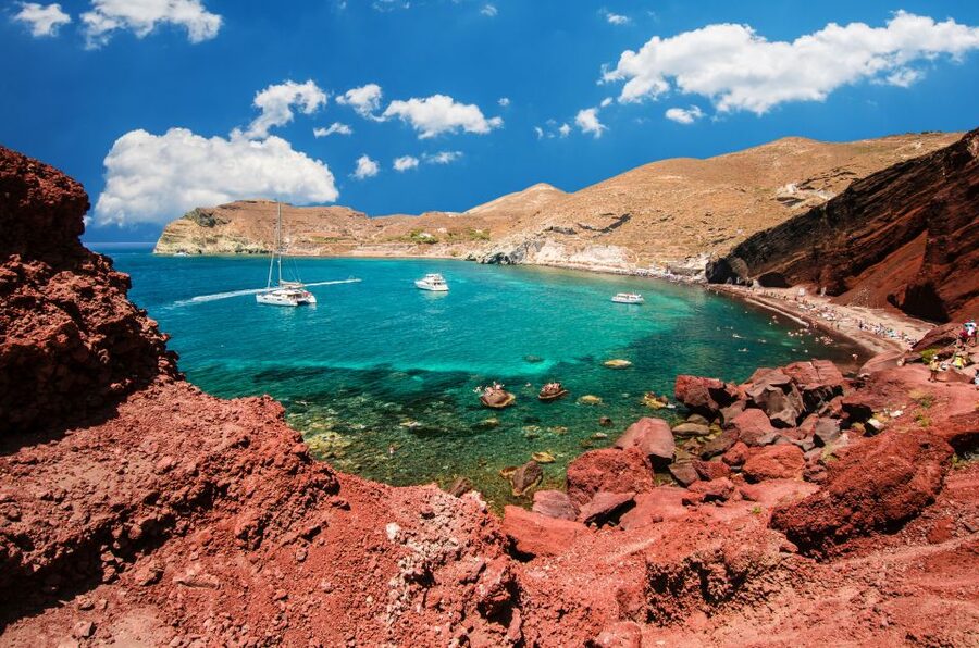 Santorini: Island Highlights Guided Day Trip with Oia Sunset - Red Beach and Akrotiri Bay: pick your pace without losing the day