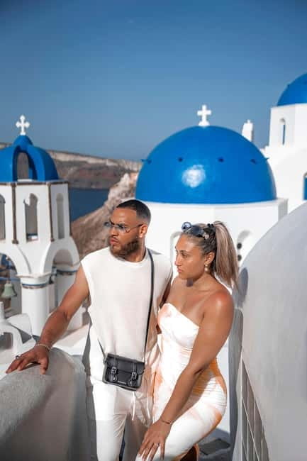 Santorini: Oia Private Couple Photoshoot with 35 Photos - The walking route through Oia and Imerovígli (what each area gives you)