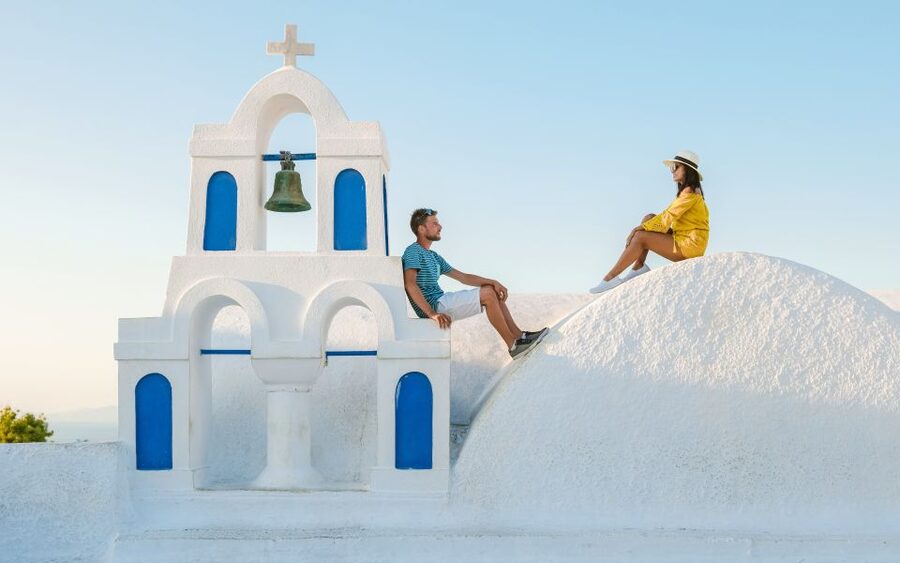 Santorini: Oia Village Professional Photo Shoot - Crowd-Smart Oia Spots, Not Just the Most Famous Corner