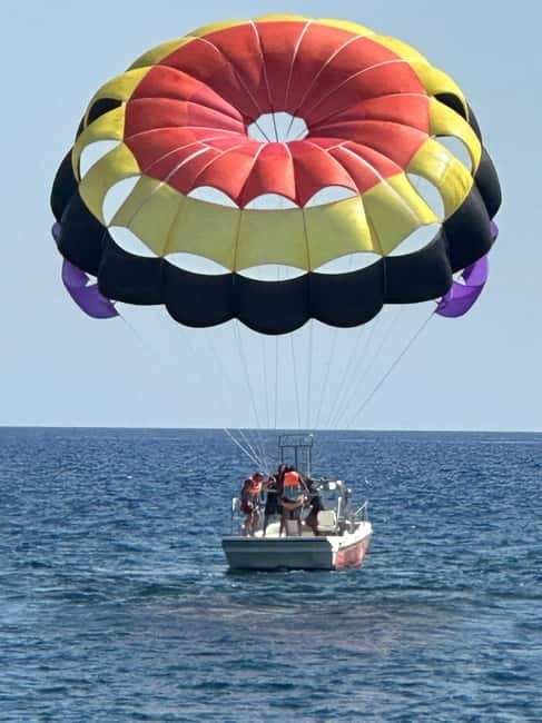 Santorini: Parasailing ExperiencePerissa,Perivolos,St.George - Weather and Wind: The One Reality You Need to Plan For