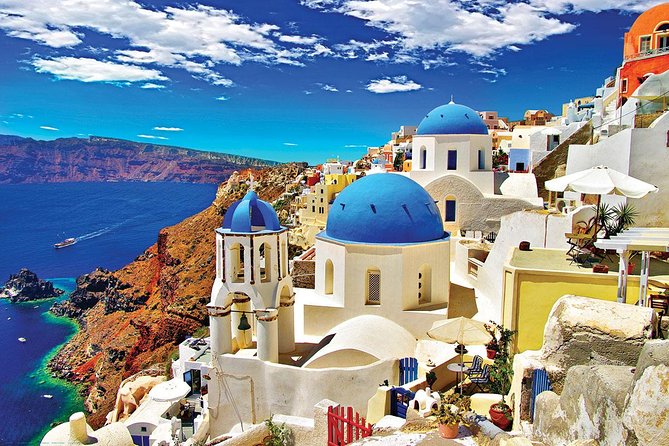 Santorini Popular Destinations - Oia Main Street: blue domes, cave houses, and how to use your one hour