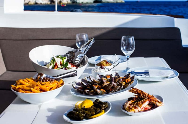 Santorini: Private Catamaran Cruise with BBQ Meal and Drinks - Timing, pacing, and how to make the most of the 5 hours