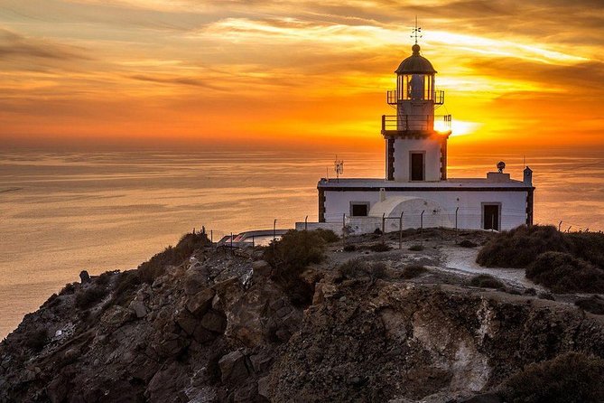 Santorini: Private Sightseeing Tour - Megalochori lanes for a quieter, more traditional pace