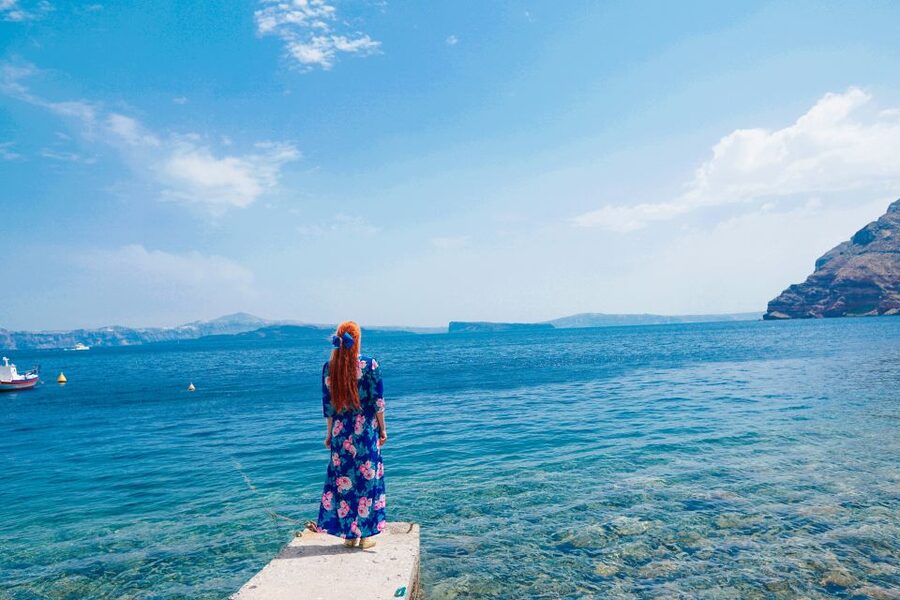 Santorini: Romantic Sunset Caldera Cruise with Dinner - Onboard the King Thiras: Space, Wind, and What to Wear