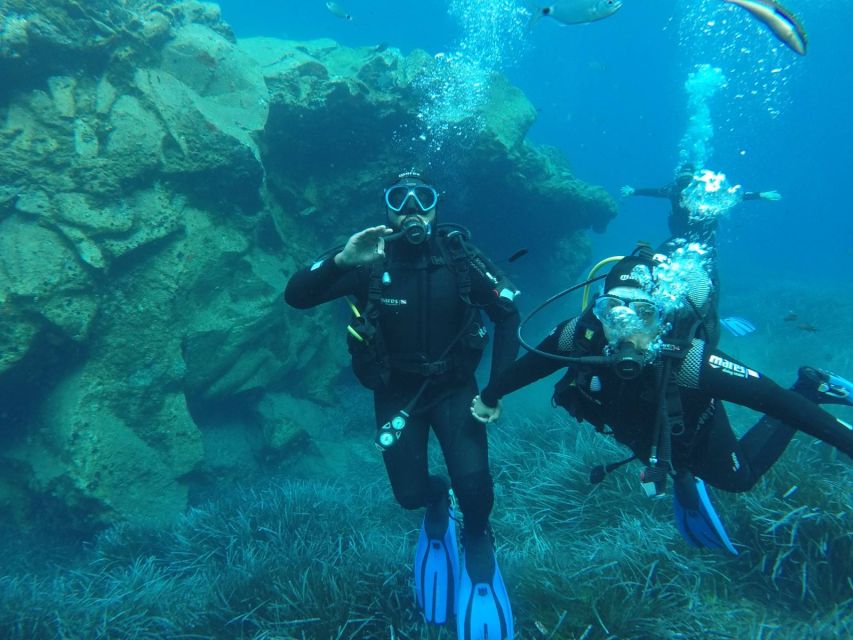 Santorini: Scuba Diving Experience in Caldera for Beginners - Key Things That Make This Beginner Scuba Session Work