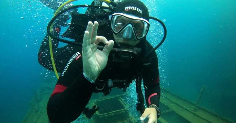 Santorini: Scuba Diving Experience in Caldera for Beginners - The Underwater Plan Inside the Volcanic Caldera