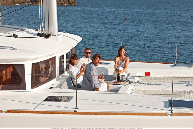 Santorini Small-Group Catamaran Sailing Trip(BBQ,drinks, transfer) - Pickup, Boarding, and the Small-Group Advantage (Shoes Off!)