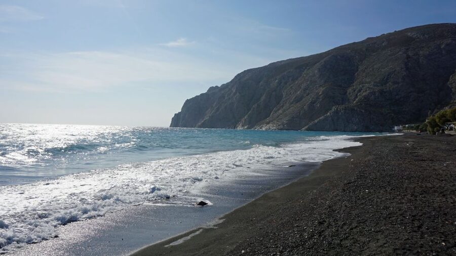 Santorini: Small-Group Shore Tour for Cruise Ships - Cruise-Safe Timing: How a Half-Day Shore Tour Actually Feels