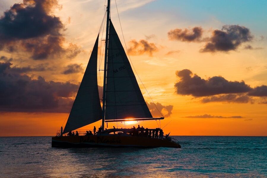 Santorini: Sunset Caldera Cruise with BBQ Meal and Drinks - The Caldera route: from Akrotiri to the Red and White Beaches