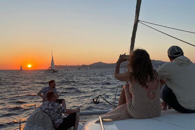 Santorini Sunset Sailing Cruise: Dinner, BBQ, Open Bar, Transfers - The Big Idea: A 5-Hour Santorini Loop That Feels Efficient