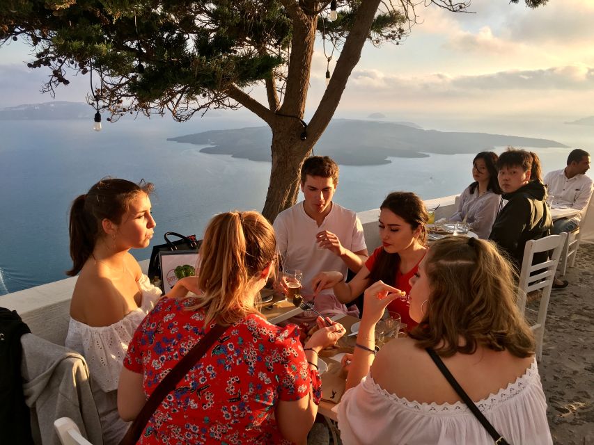 Santorini: Sunset Walking Tour with Local Food and Drinks - Under the moonlight: Greek drinking customs and the 3-spirits tasting