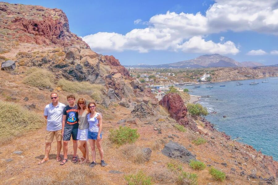 Santorini: Traditional Sightseeing Bus Tour with Oia Sunset - Key highlights you will feel on the day