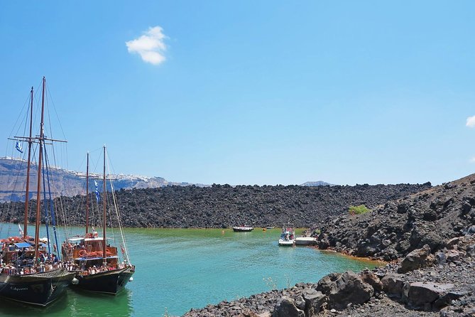 Santorini Volcanic Islands Cruise: Volcano, Hot Springs and Thirassia - Price and the real cost of the day