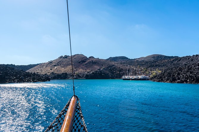 Santorini Volcano and Hot Springs Cruise Tour from Fira Old Port - The boat ride: comfort, shade, and seasickness thoughts