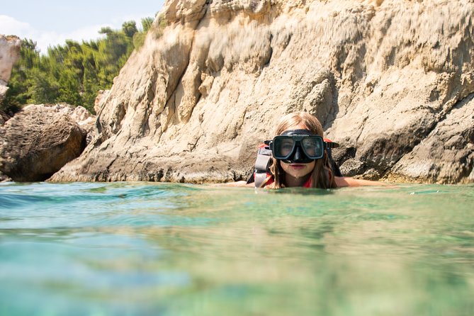 Sea Kayaking in Navarino Bay - Navarino Bay by kayak: why this route feels special