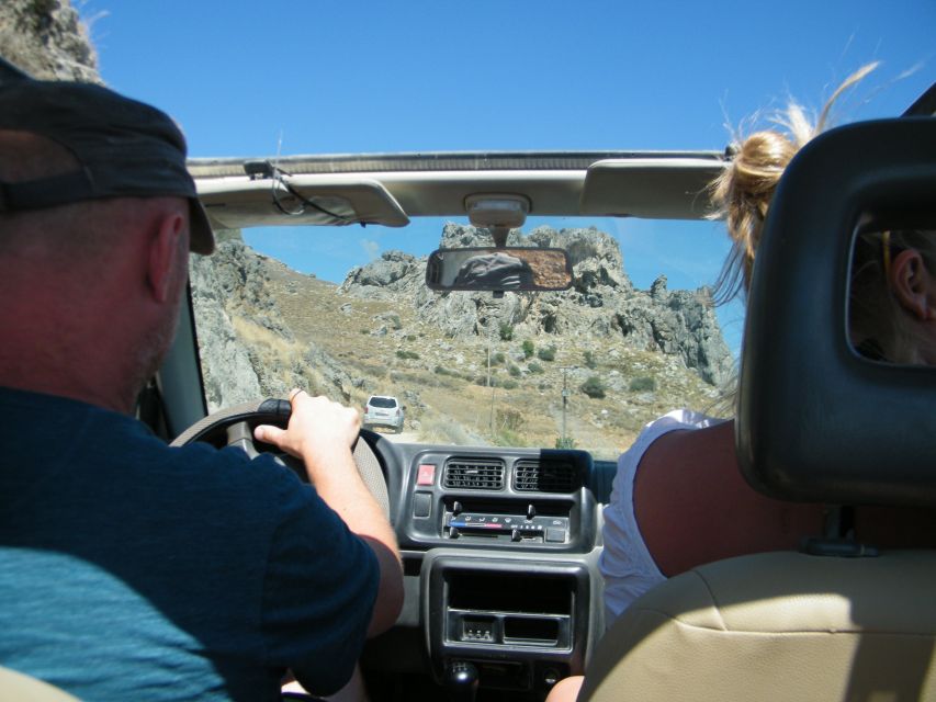 Self-Drive Jeep Safari to South Coast, Palm Beach & Canyons - Price and Value: Why $94 Can Make Sense