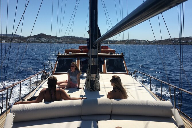 Shared Mykonos Sail Cruise to Delos and Rhenia Islands - The 6-hour pace: how the day is timed