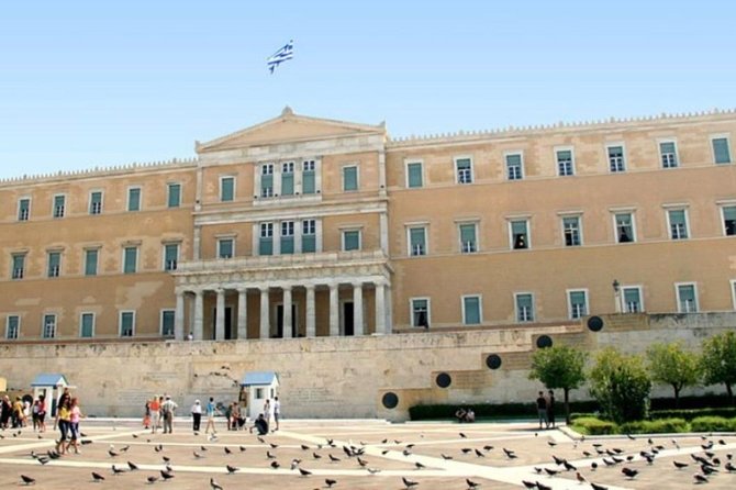 Super Saver Combo: Morning Acropolis, Museum and Afternoon Sounio - Morning: From Syntagma Square to Plaka and Up to the Acropolis