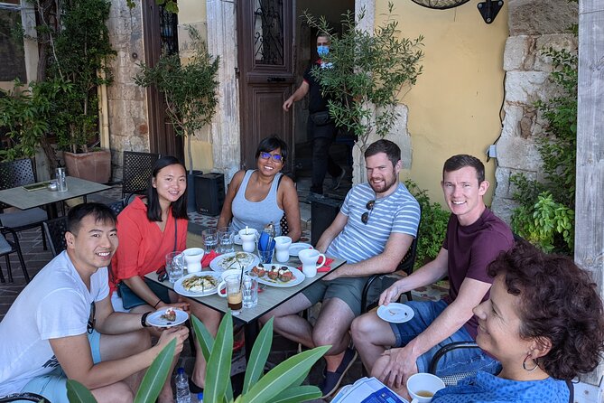 The Delicious Chania Street Food Tour - The private guide factor: questions, pacing, and stories