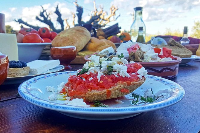 The Real Cretan Cooking Experience - Transfers, Pickup, and the Reality of a Late-Evening Meal