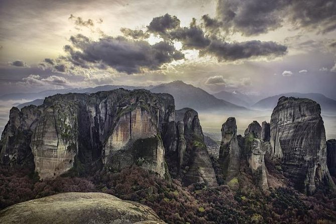 Thermopylae, Meteora and Delphi Private Full Day Tour - Delphi under Parnassos: museum, ruins, and Apollo time
