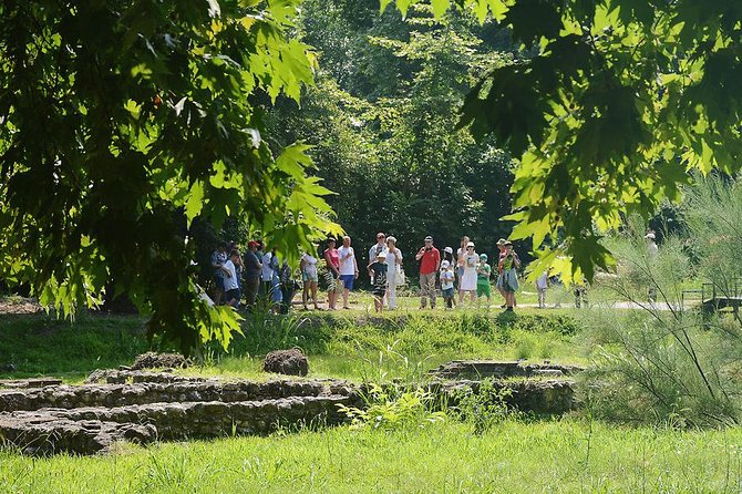 Thessaloniki: Bus Trip to Dion & Mt Olympus National Park - Litochoro at the foothills: the real Greek village pause in the middle of your day