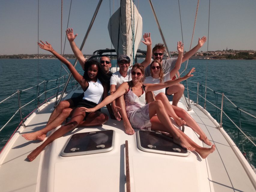 Thessaloniki: Half-Day Sailing Cruise to Shipwreck Bay - Lunch at noon: fresh Greek food cooked onboard