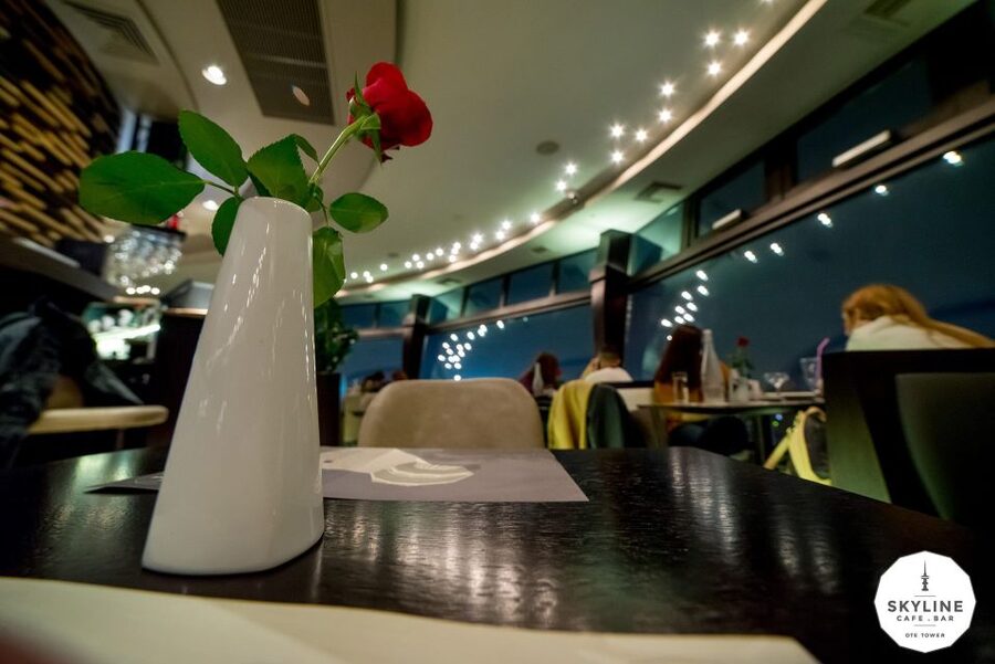 Thessaloniki: OTE Tower Rotating Experience with Light Meal - Getting There and Moving Inside: Small Details That Matter