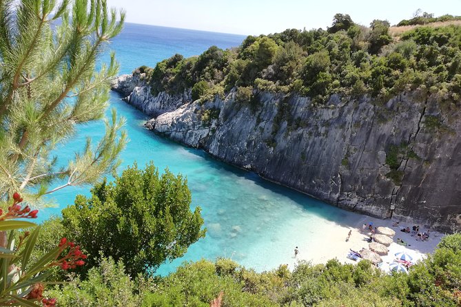 Zakynthos All Day Tour Shipwreck beach, view point-Blue Caves - A packed day on Zakynthos: what 9 hours really means