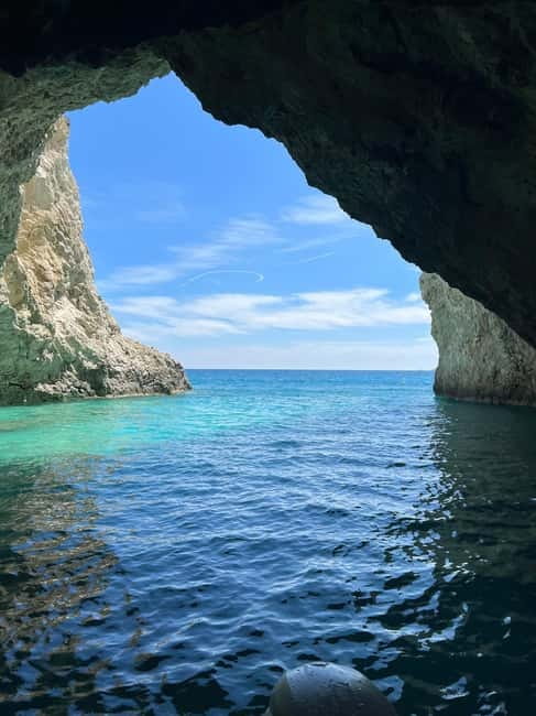 Zakynthos: Laganas Bay, Myzithres & Turtles Speedboat Tour - Boat comfort and safety, how the day really feels in motion