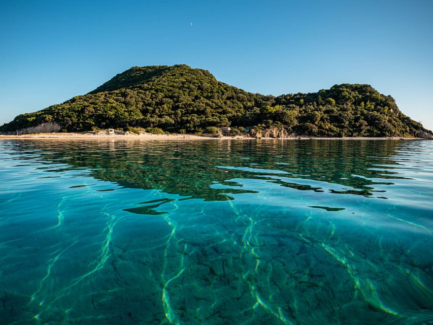 Zakynthos: Turtle Island and Caves Private Boat Trip - Turtles: how this trip really treats Caretta Caretta