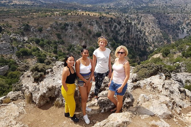 Zeus Cave, Lassithi Plateau, Olive Oil Factory, Kritza, Pottery - When the cave is closed, pottery can turn the day into culture instead of stairs